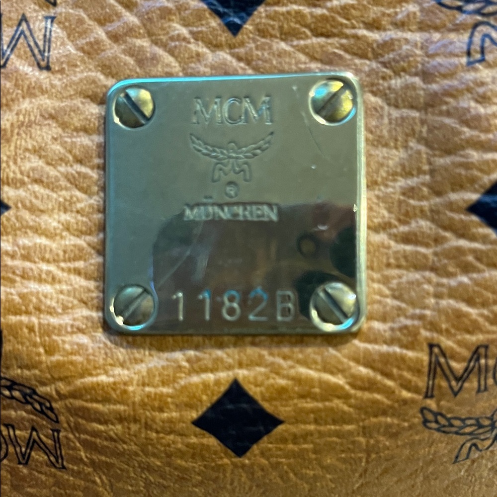 EUC Authentic MCM Boston Visetos Monogram Duffle Handbag - Picture 6 of 7